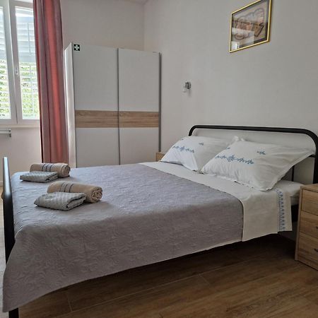 Cherry Split Chambre photo